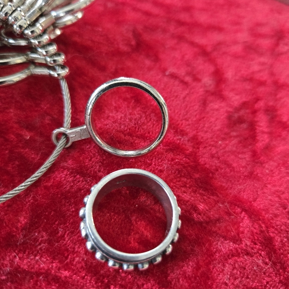 Sterling Silver Spinner Ring - Picture 5 of 6